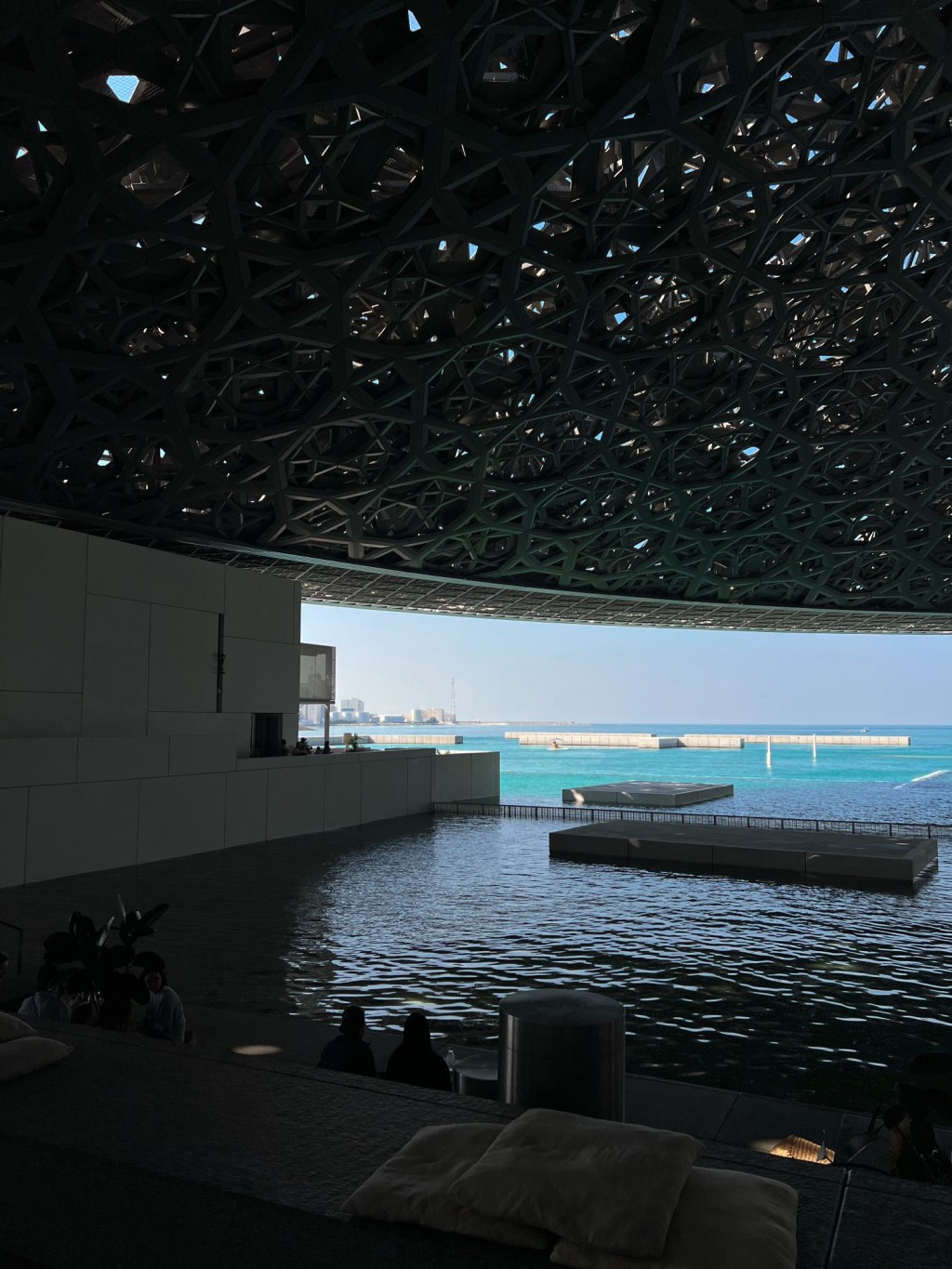 quick trip to the louvre x hand&nbsp;rolls